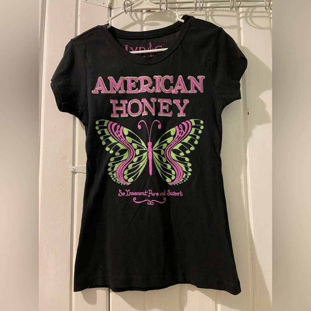 American Honey Lyric tee- large EUC